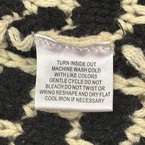 Miss Guided Black/Cream Knit Sweater Swing Jacket Snap Front Small - Picture 11 of 11